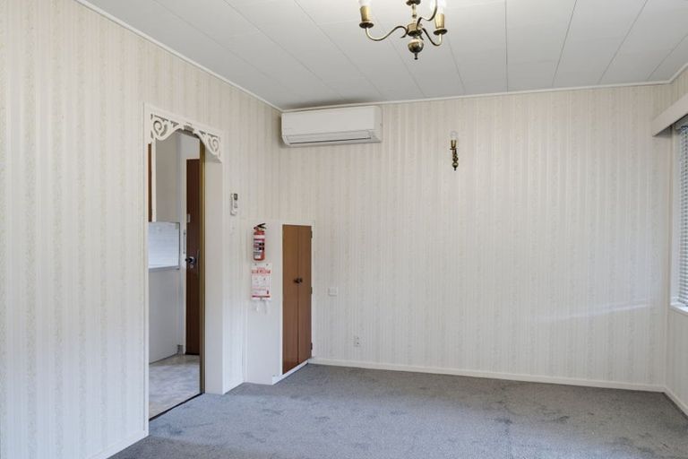 Photo of property in 2/508 Saint Aubyn, Hastings, 4122