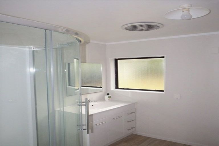 Photo of property in 19 Vera Street, Marton, 4710