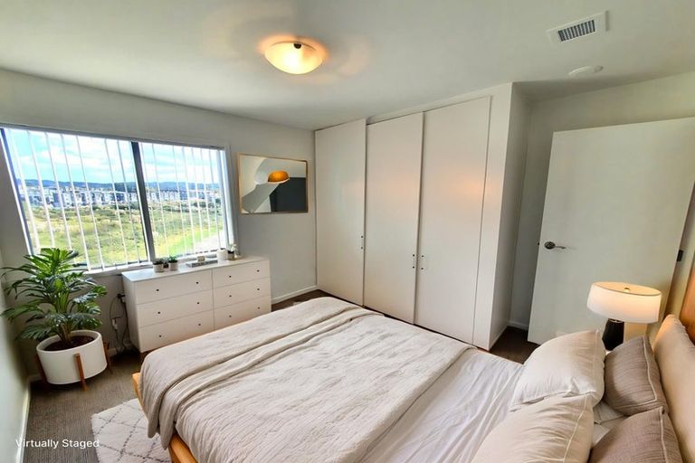 Photo of property in 5h/17 Crown Lynn Place, New Lynn, Auckland, 0600