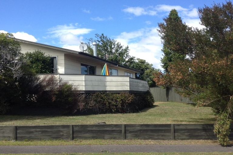 Photo of property in 5 Battersea Place, Richmond Heights, Taupo, 3330