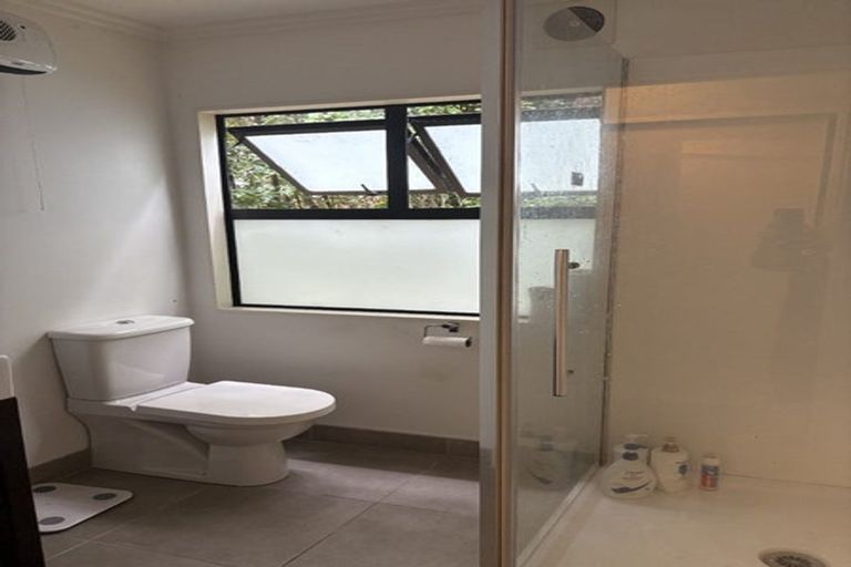 Photo of property in 99 Pemberton Avenue, Bayview, Auckland, 0629