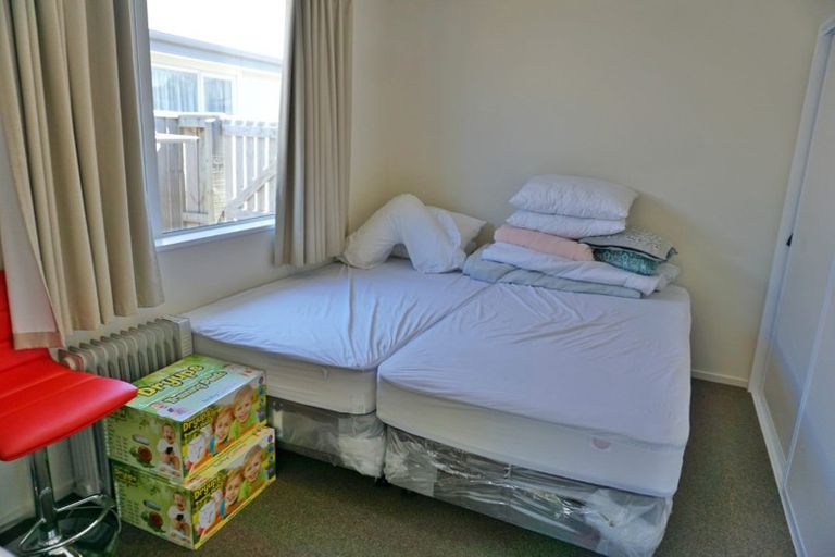 Photo of property in 22 Pounamu Place, Pegasus, 7612