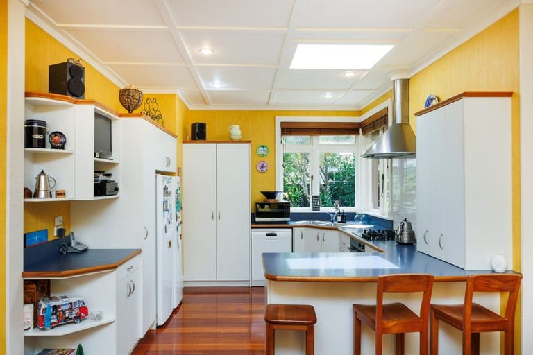 Photo of property in 41 Batt Street, West End, Palmerston North, 4410