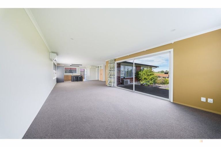 Photo of property in 8 Kowhai Street, Highfield, Timaru, 7910