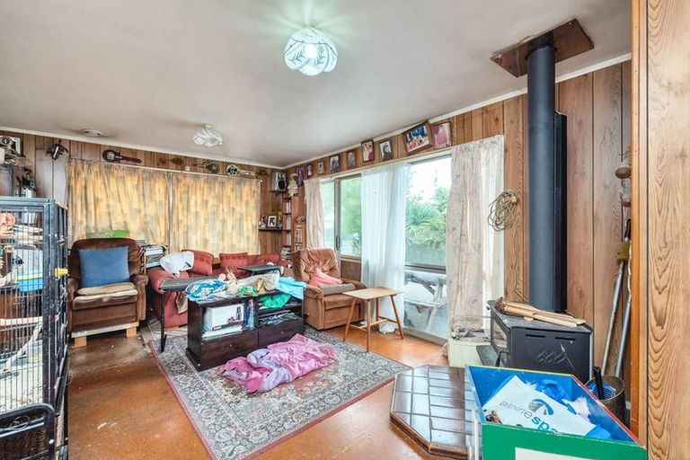Photo of property in 56 Tabitha Crescent, Henderson, Auckland, 0612
