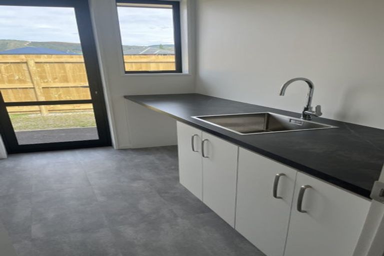 Photo of property in 16 Carlisle Street, Waimate, 7924