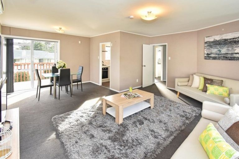 Photo of property in 3 Hobart Crescent, Wattle Downs, Auckland, 2103