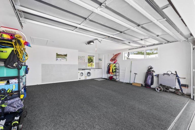 Photo of property in 6 Park Crescent, Mangawhai Heads, Mangawhai, 0505