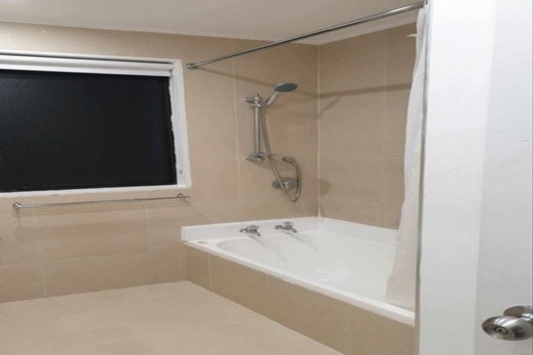 Photo of property in 1/84 Palmers Road, Clendon Park, Auckland, 2103