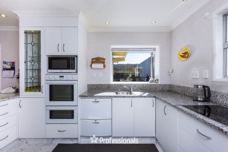 Photo of property in 21 Joseph Grove, Elderslea, Upper Hutt, 5018