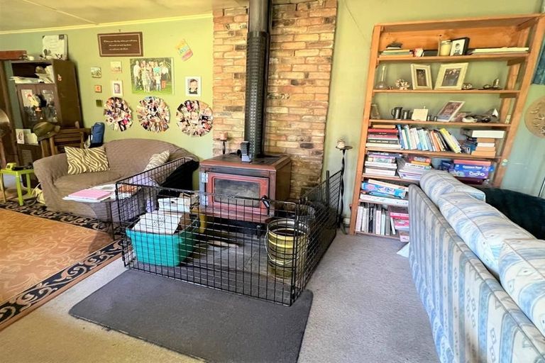 Photo of property in 119 Main Road, Blackball, 7804