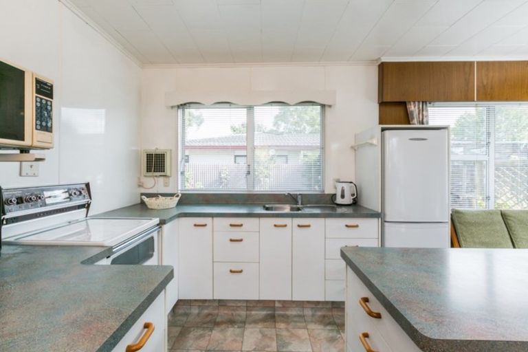 Photo of property in 3/201 Kennedy Road, Marewa, Napier, 4110