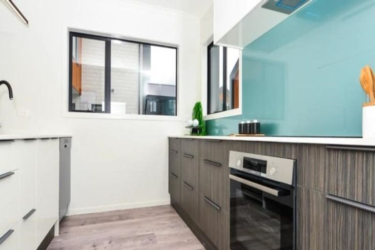 Photo of property in 1/47 Braid Road, Saint Andrews, Hamilton, 3200