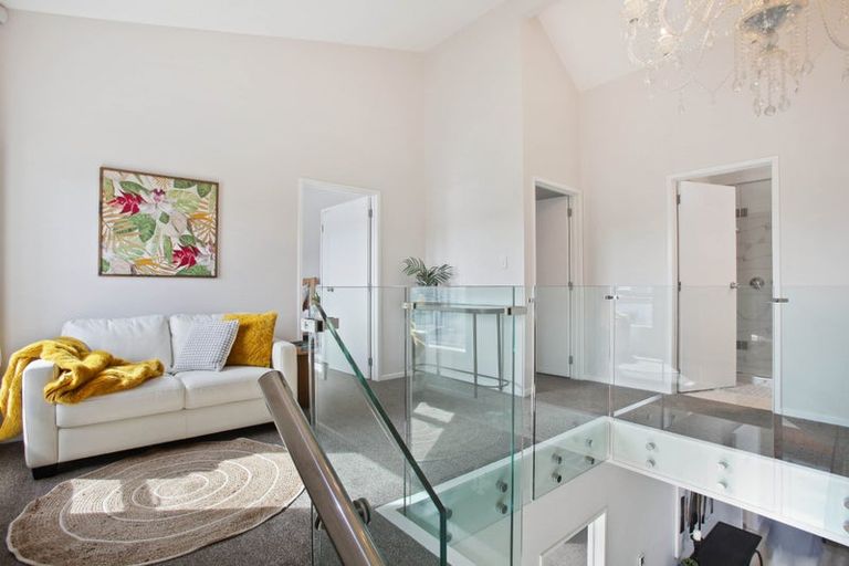 Photo of property in 28a Chesley Place, Half Moon Bay, Auckland, 2012