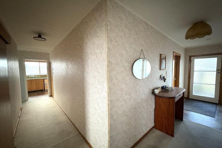 Photo of property in 1 Thomson Avenue, Dinsdale, Hamilton, 3204