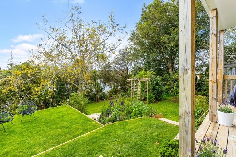 Photo of property in 226 Upper Harbour Drive, Greenhithe, Auckland, 0632