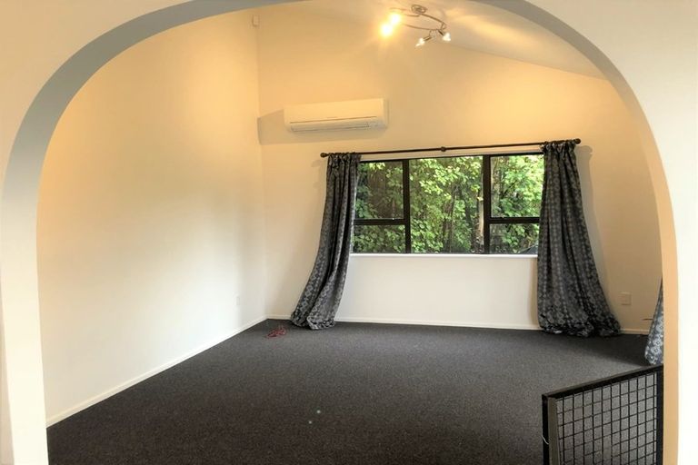 Photo of property in 145 Miromiro Road, Normandale, Lower Hutt, 5010