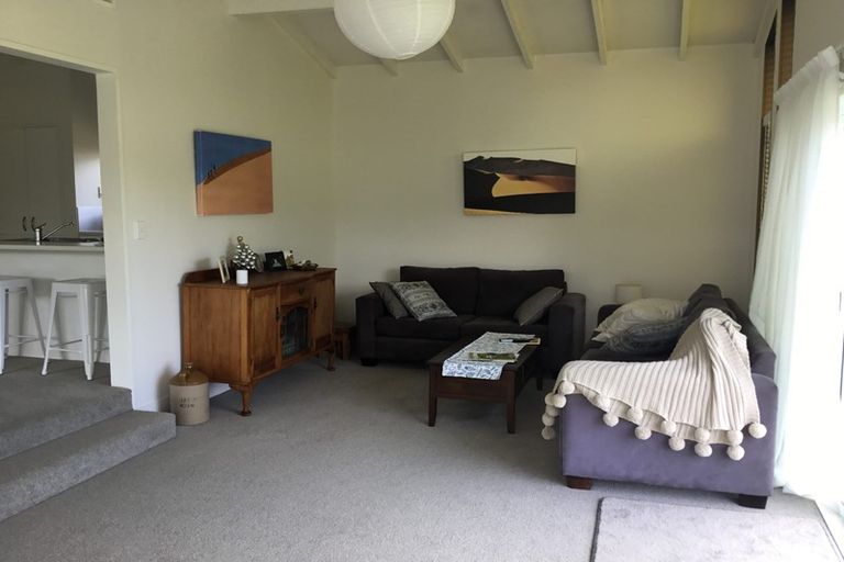 Photo of property in 4 Kelly Street, Baylys Beach, Dargaville, 0377