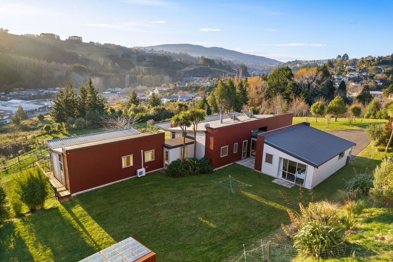 Photo of property in 30 Mercer Street, Kenmure, Dunedin, 9011