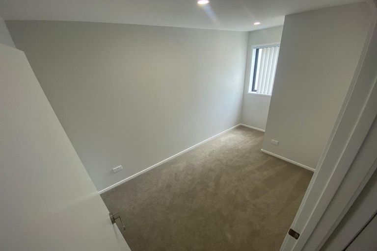 Photo of property in 8 Tima Lane, Mangere Bridge, Auckland, 2022