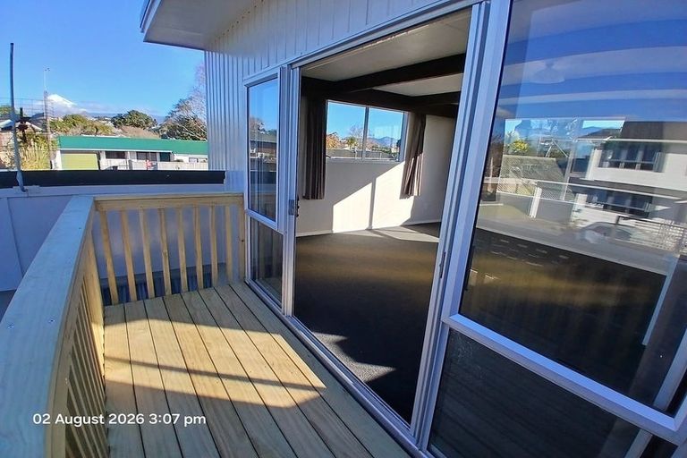 Photo of property in 5a Rennell Street, Frankleigh Park, New Plymouth, 4310