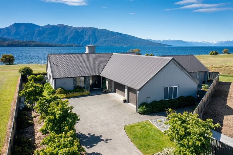 Photo of property in 140 Howden Street, Te Anau, 9600