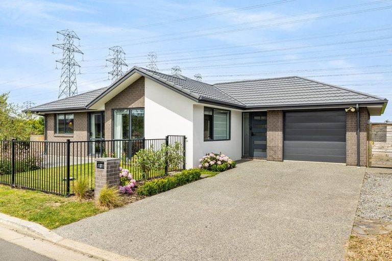 Photo of property in 9 Arabella Crescent, Yaldhurst, Christchurch, 8042