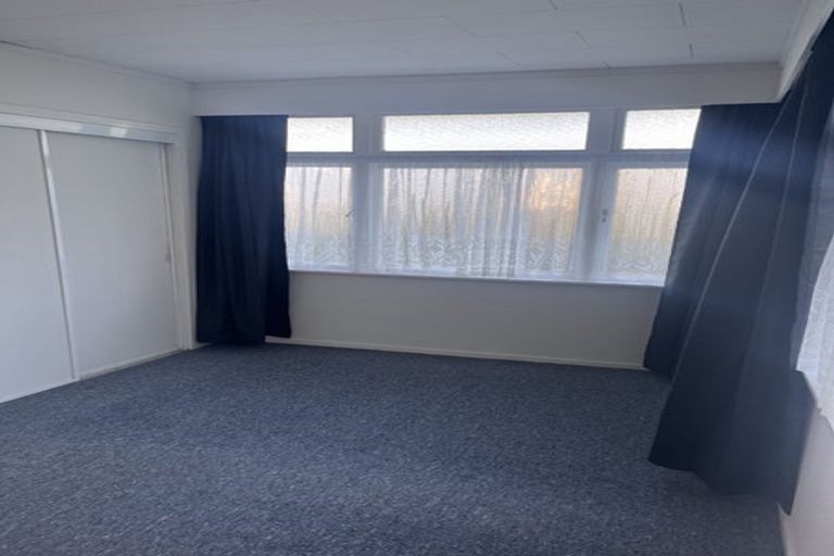 Photo of property in 67 Russell Street, Westport, 7825