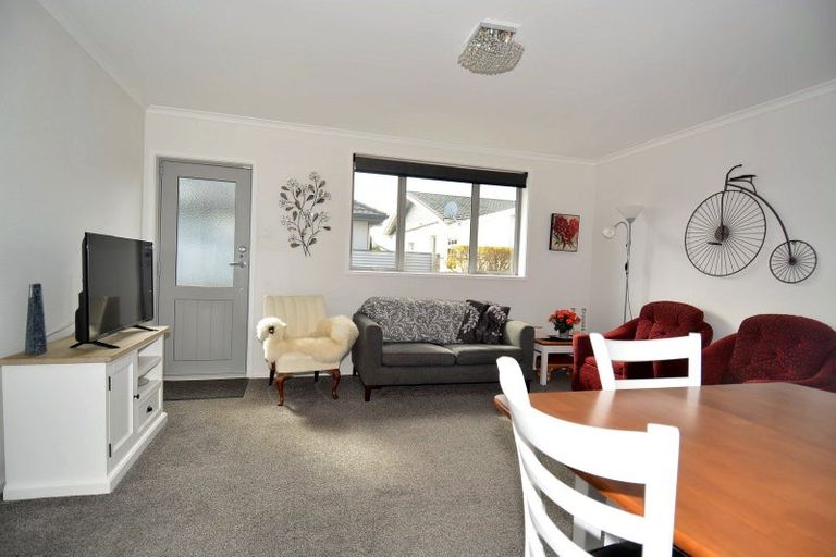 Photo of property in 121b George Street, Tuakau, 2121