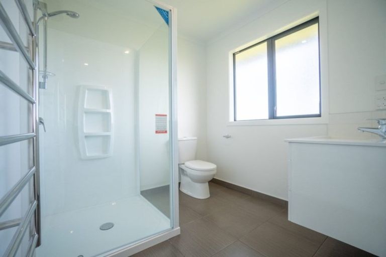 Photo of property in 33 Silicon Way, Fitzherbert, Palmerston North, 4410