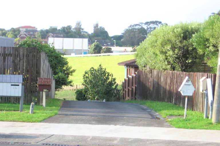 Photo of property in 36 Majesty Place, Half Moon Bay, Auckland, 2012