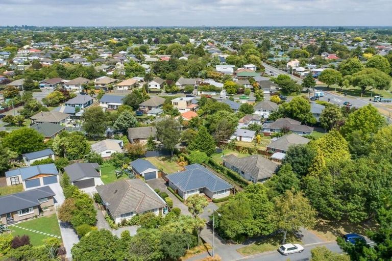 Photo of property in 16 Briggs Road, Mairehau, Christchurch, 8052