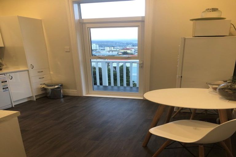 Photo of property in 57 Pirie Street, Mount Victoria, Wellington, 6011