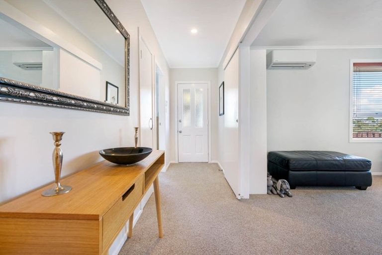 Photo of property in 68 Andrew Road, Howick, Auckland, 2010