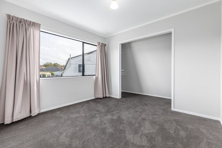 Photo of property in 4/1 Mountain Mews, Mount Wellington, Auckland, 1060