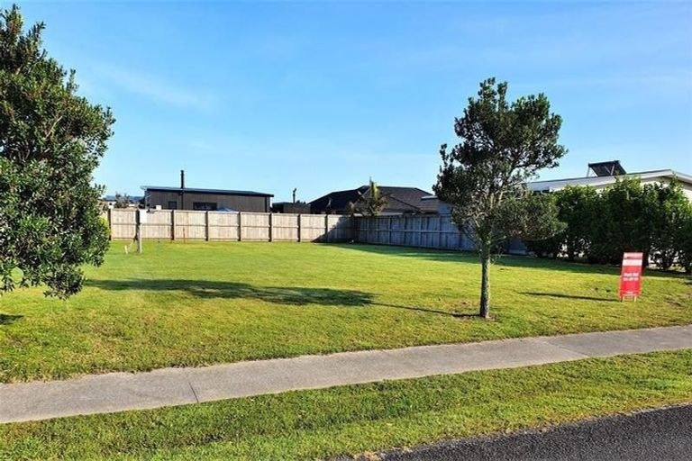 Photo of property in 321 Harbour Drive East, Matarangi, Whitianga, 3592