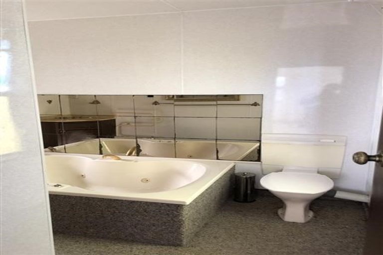 Photo of property in 1 Rimu Street, Levin, 5510