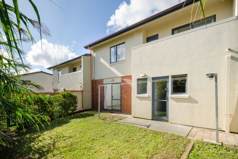 Photo of property in 4 Kora Avenue, Ranui, Auckland, 0612
