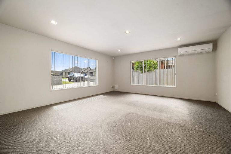 Photo of property in 8 Owhatiura Drive, Lynmore, Rotorua, 3010