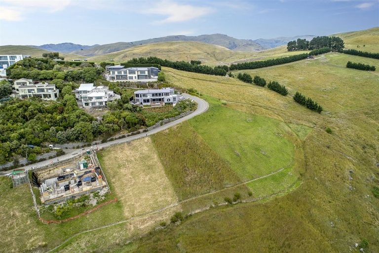 Photo of property in 24 Highview Lane, Scarborough, Christchurch, 8081