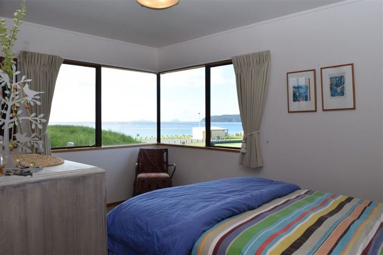 Photo of property in 82 Ocean Beach Road, Tairua, 3508