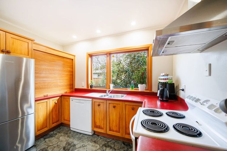 Photo of property in 6 Marne Street, Hokowhitu, Palmerston North, 4410