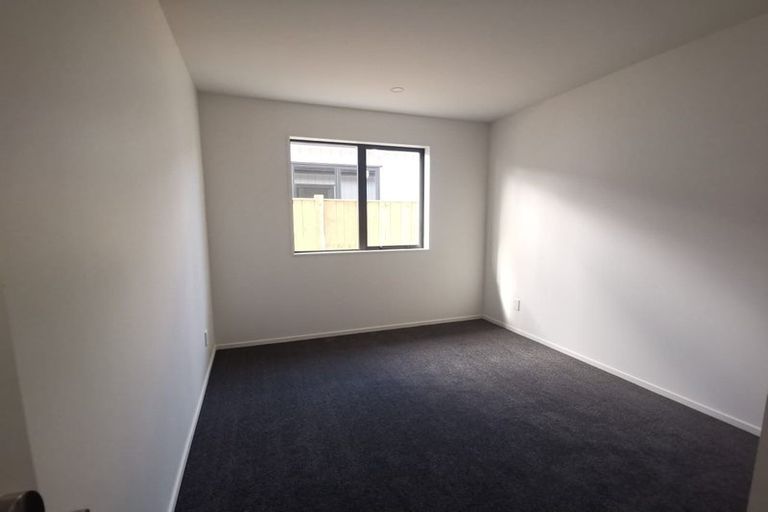 Photo of property in 9a Tributary Parade, Karaka, Papakura, 2113