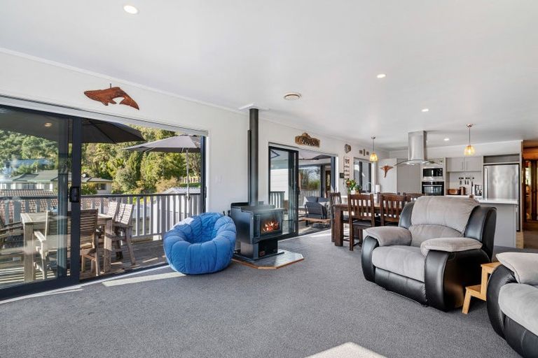 Photo of property in 8 Okawa Place, Tikitere, Rotorua, 3074