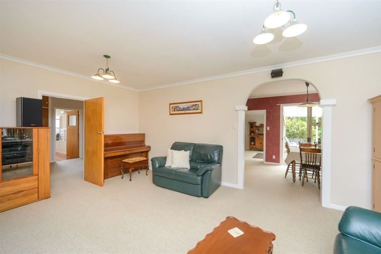 Photo of property in 7 Athlone Place, Hokowhitu, Palmerston North, 4410