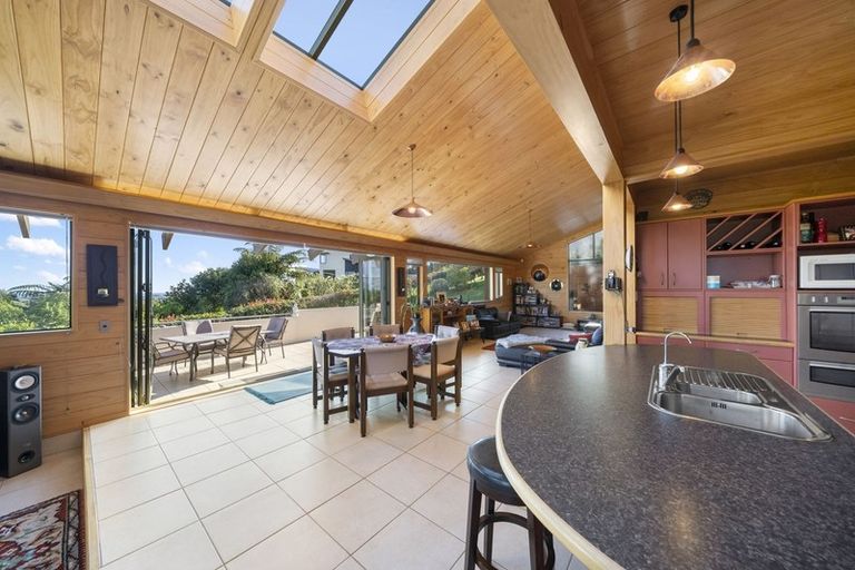 Photo of property in 63 Sunglo Terrace, Otaki, 5512