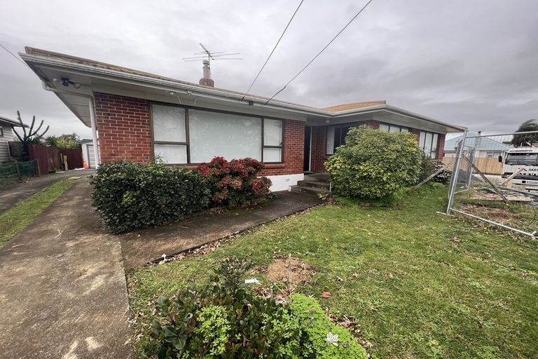 Photo of property in 17 Totara Road, Manurewa, Auckland, 2102