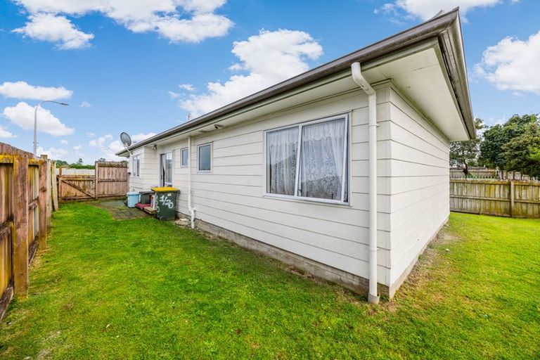 Photo of property in 1/20 Solveig Place, Randwick Park, Auckland, 2105