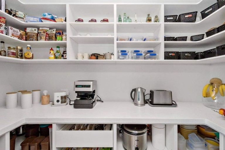 Photo of property in 10 Beak Street, Rolleston, 7615