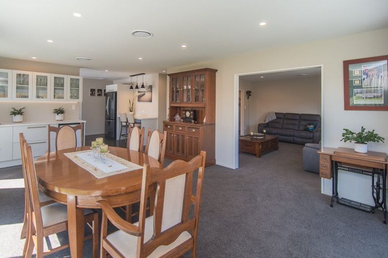 Photo of property in 5 Mueller Drive, Oceanview, Timaru, 7910